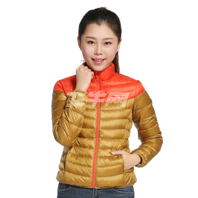安踏 羽绒服女装上衣 冬季新款正品轻薄保暖运
