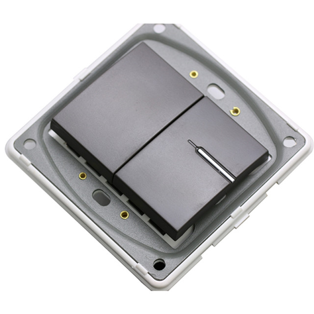 龙胜q8 大板二开单控开关尊贵银墙壁开关插座面板电源开关正品